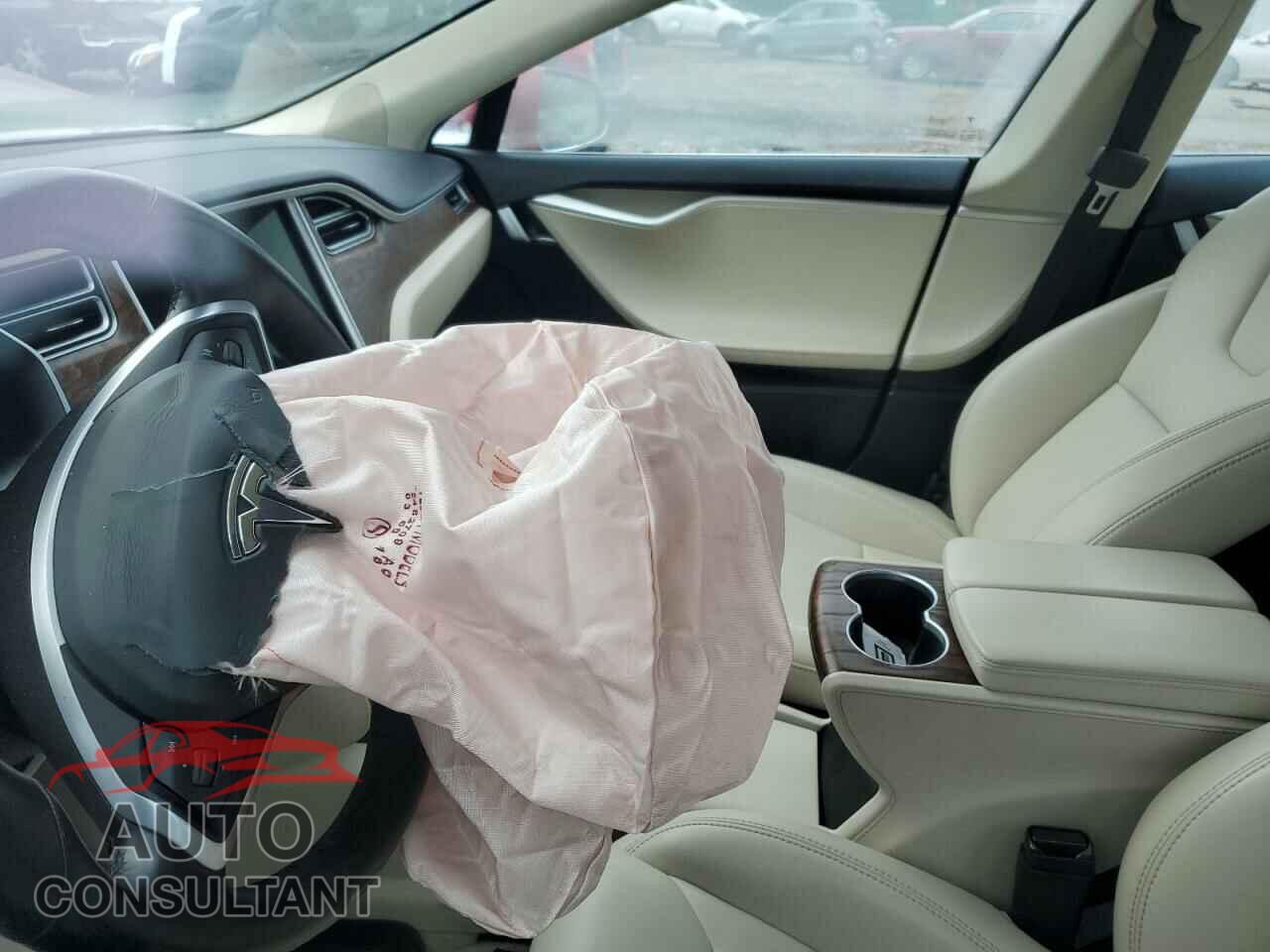 TESLA MODEL S 2018 - 5YJSA1E21JF249674