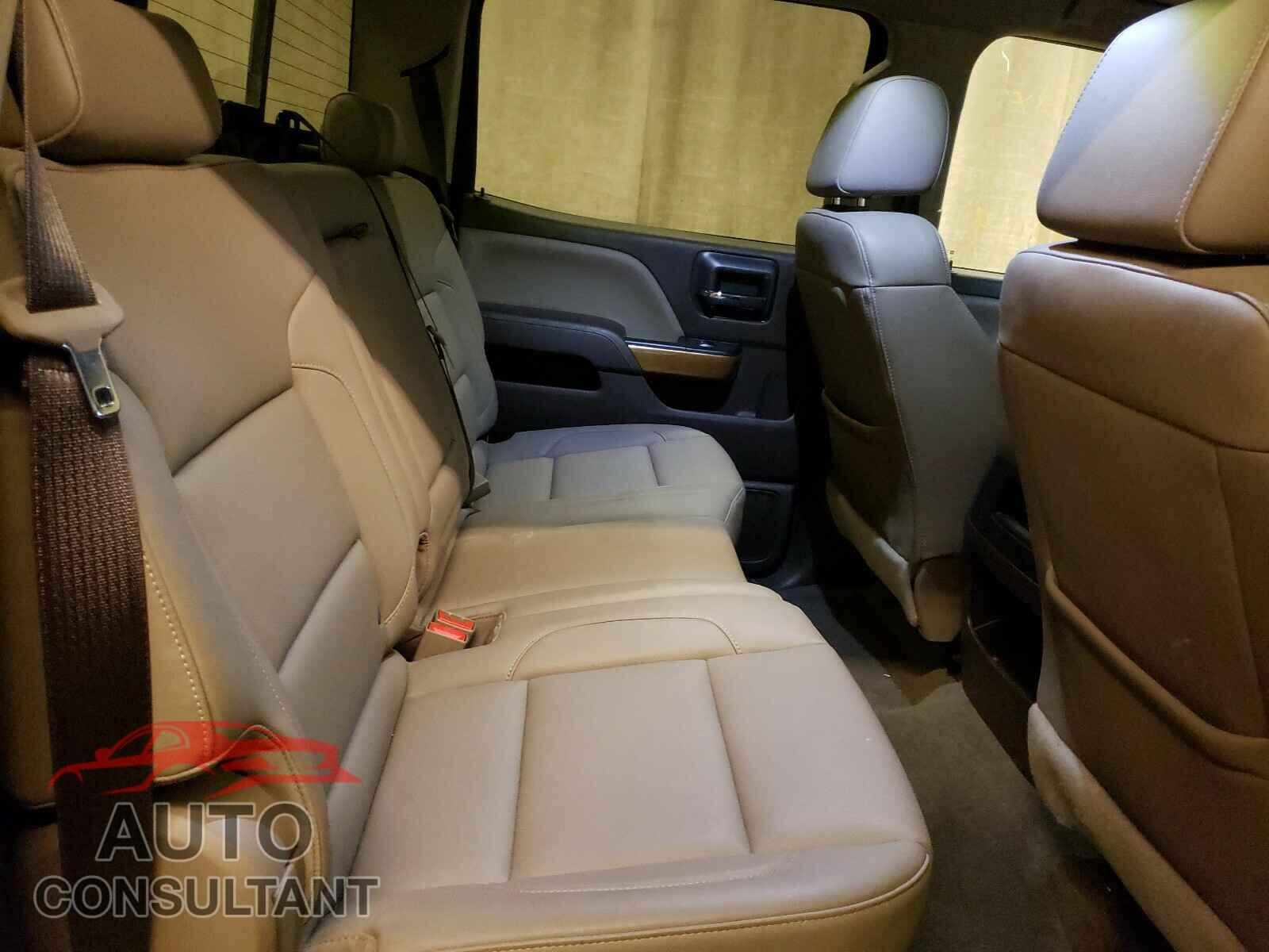 CHEVROLET SILVERADO 2018 - 3GCUKSEC0JG476403