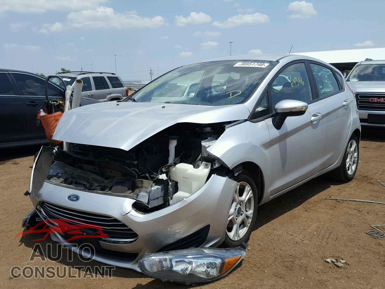 FORD FIESTA 2015 - 3FADP4EJ2FM187016
