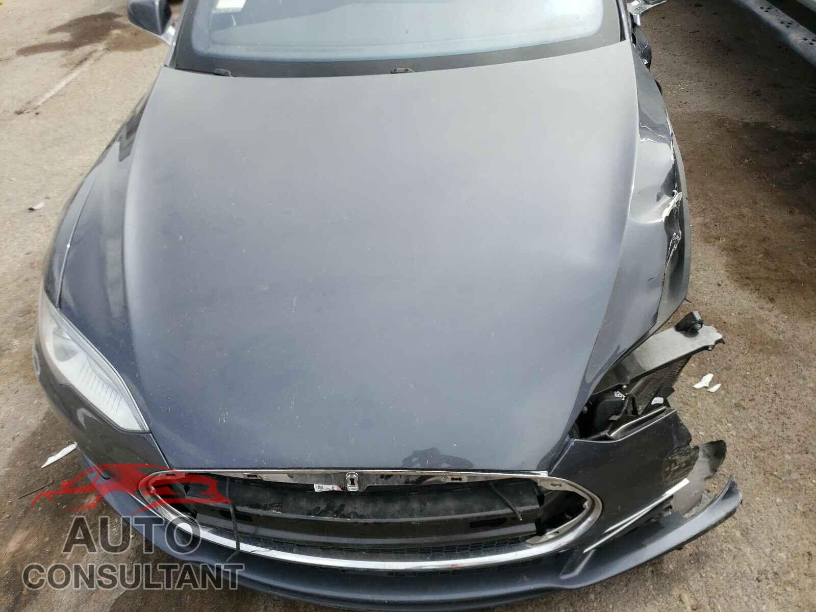 TESLA MODEL S 2016 - 5YJSA1E46GF126611