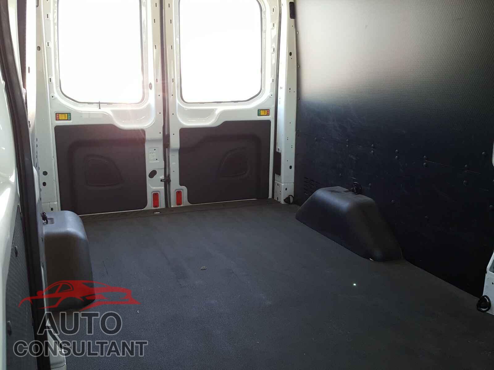 FORD TRANSIT CO 2016 - 1FTYR2DM3GKA29153