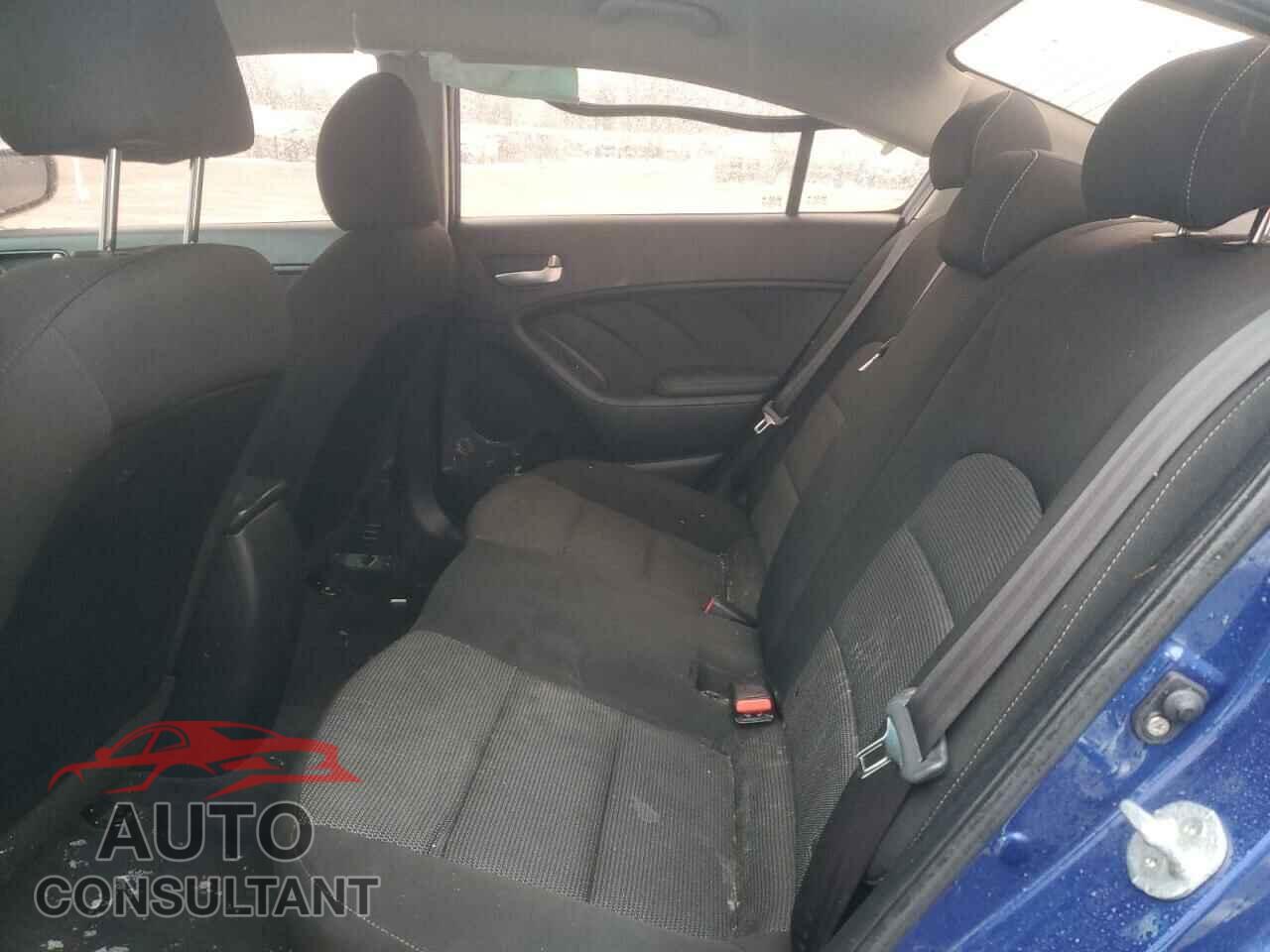 KIA FORTE 2017 - 3KPFK4A71HE054207