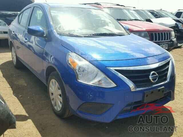 NISSAN VERSA 2017 - 3N1CN7AP3HL871947