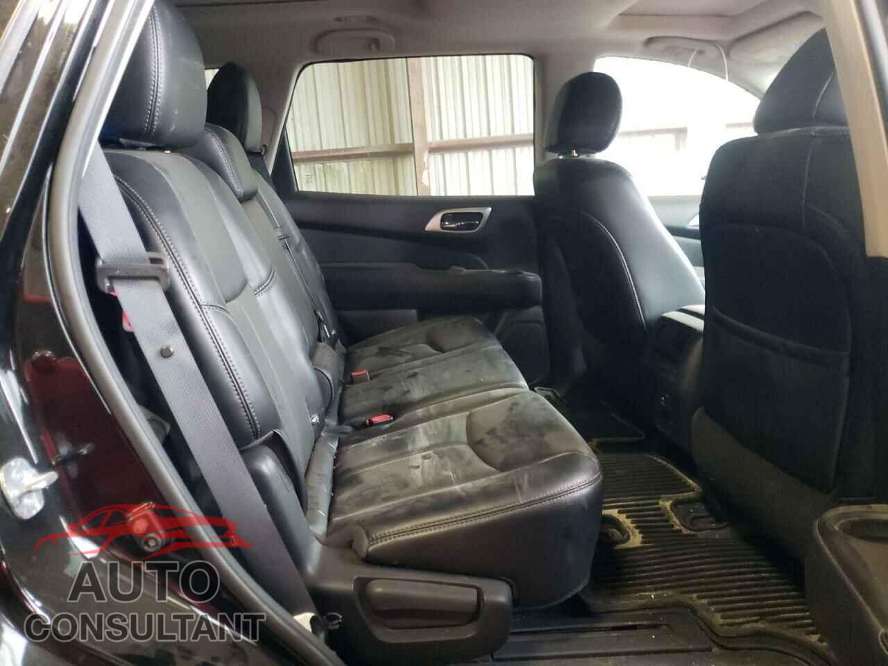 NISSAN PATHFINDER 2017 - 5N1DR2MN0HC651126