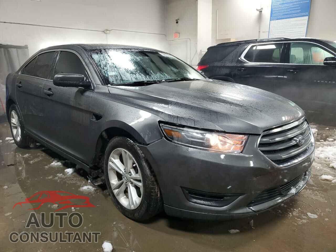 FORD TAURUS 2018 - 1FAHP2H82JG119736