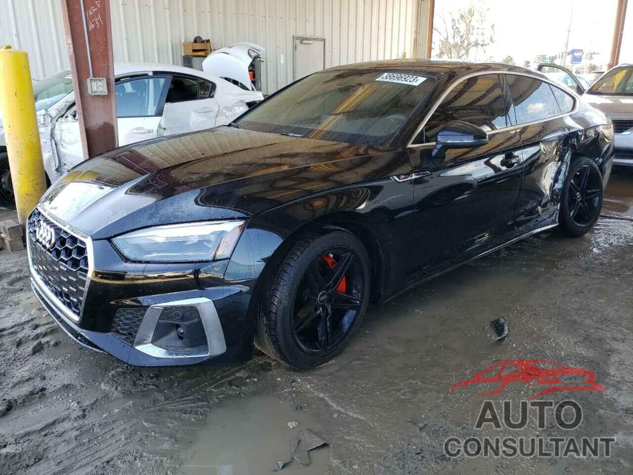 AUDI A5 2022 - WAUDACF53NA032460