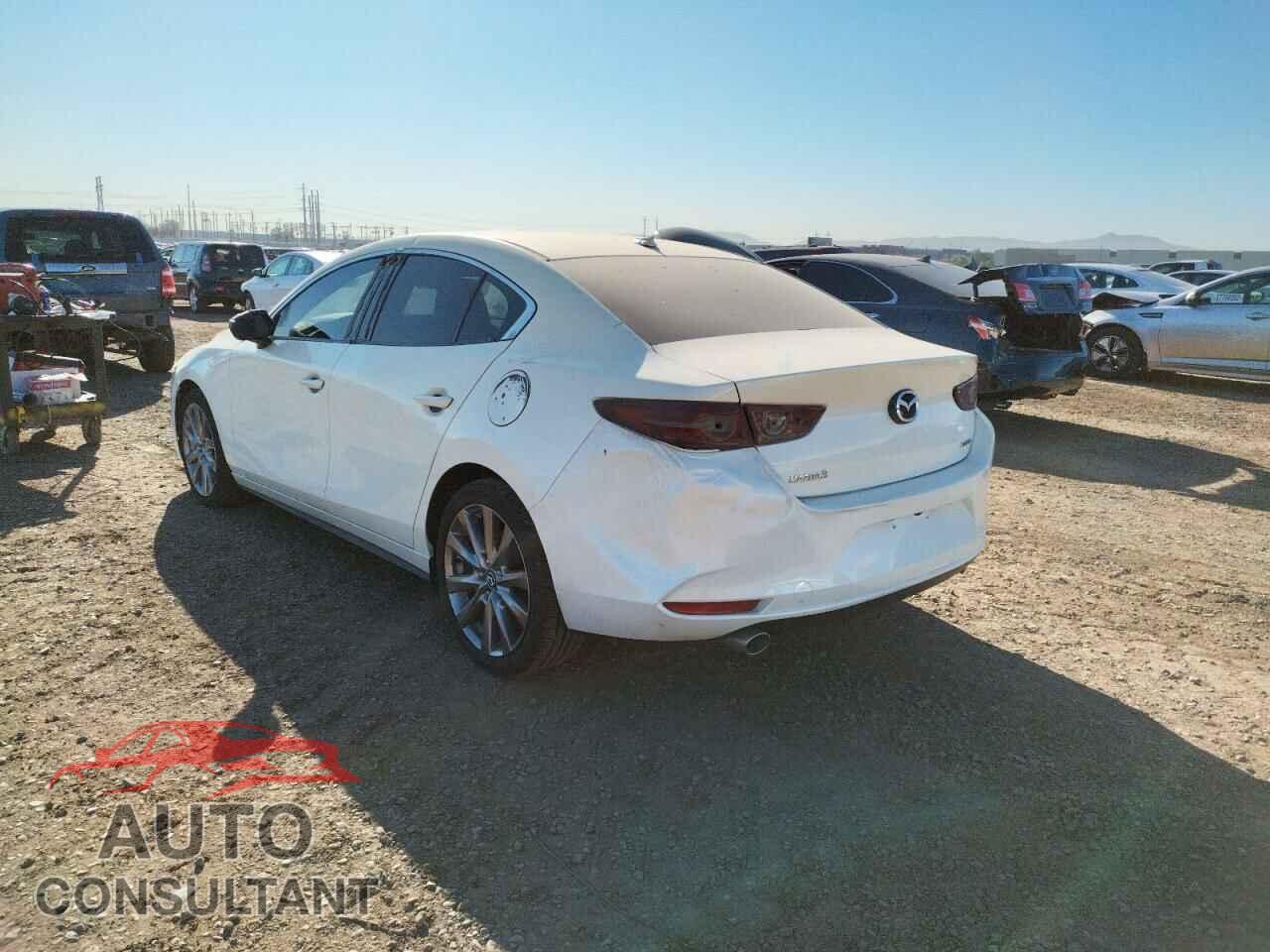 MAZDA 3 2019 - JM1BPADL4K1143044