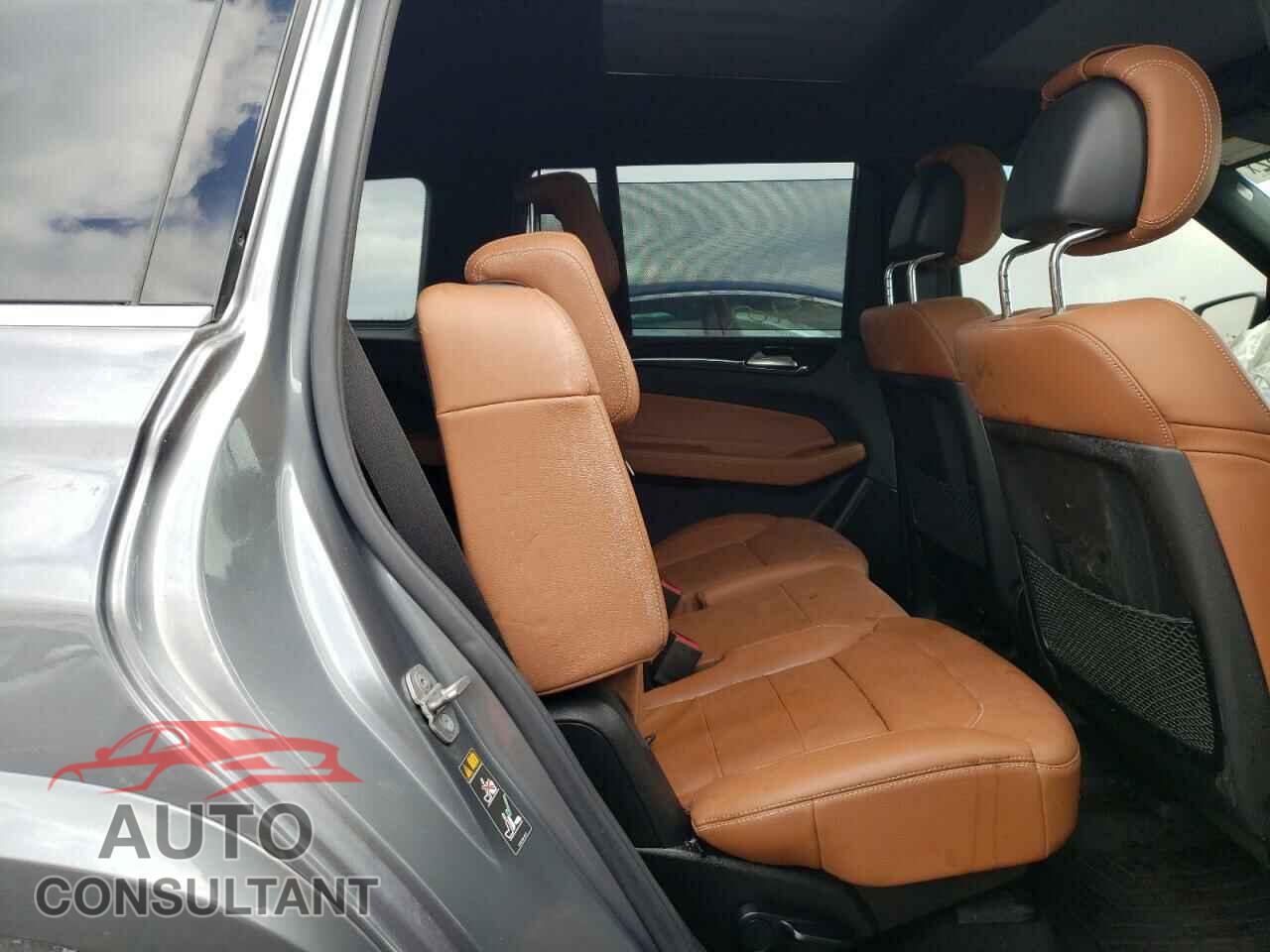 MERCEDES-BENZ GLS-CLASS 2018 - 4JGDF6EE1JB123282