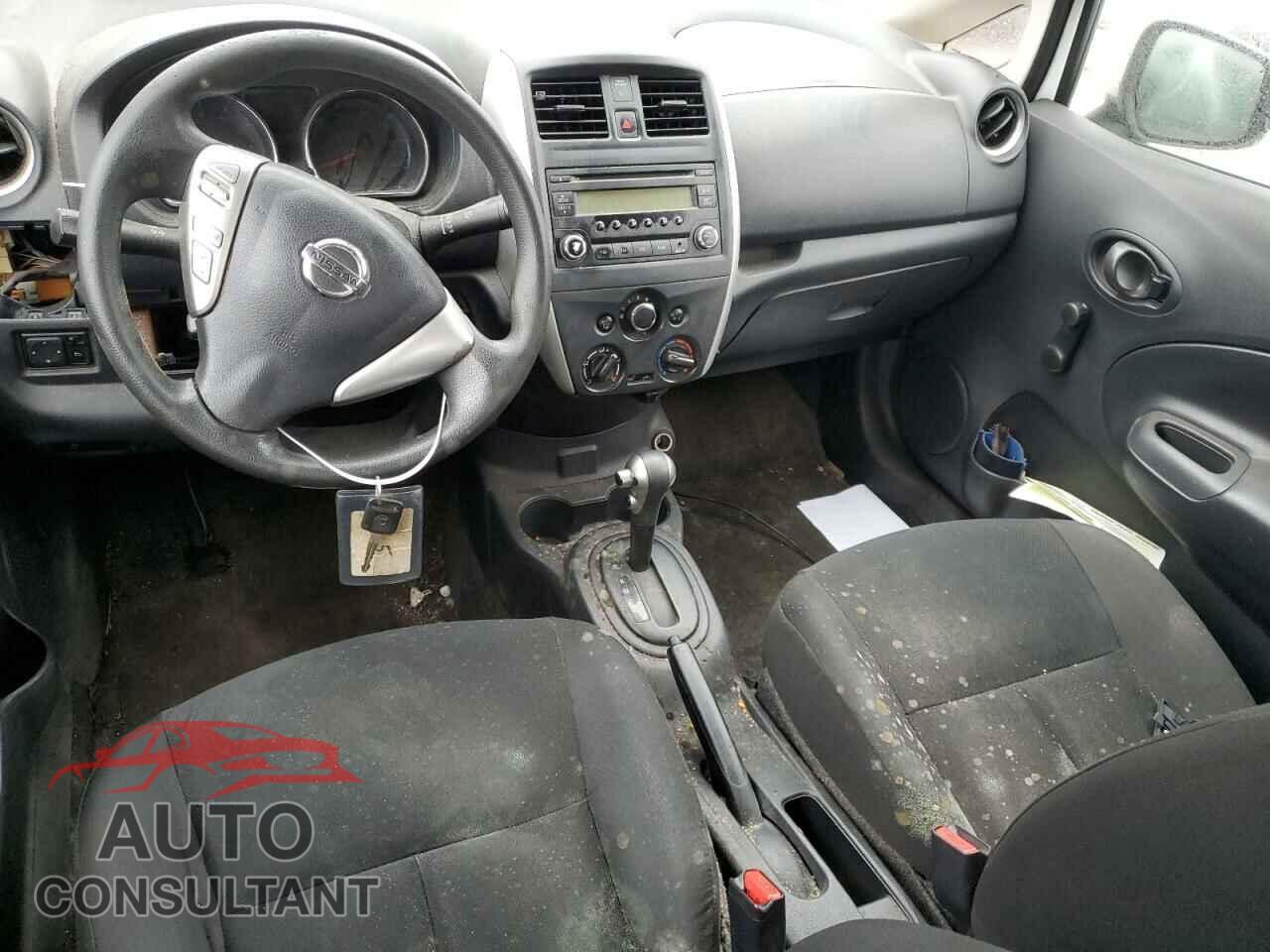 NISSAN VERSA 2017 - 3N1CE2CP9HL372263