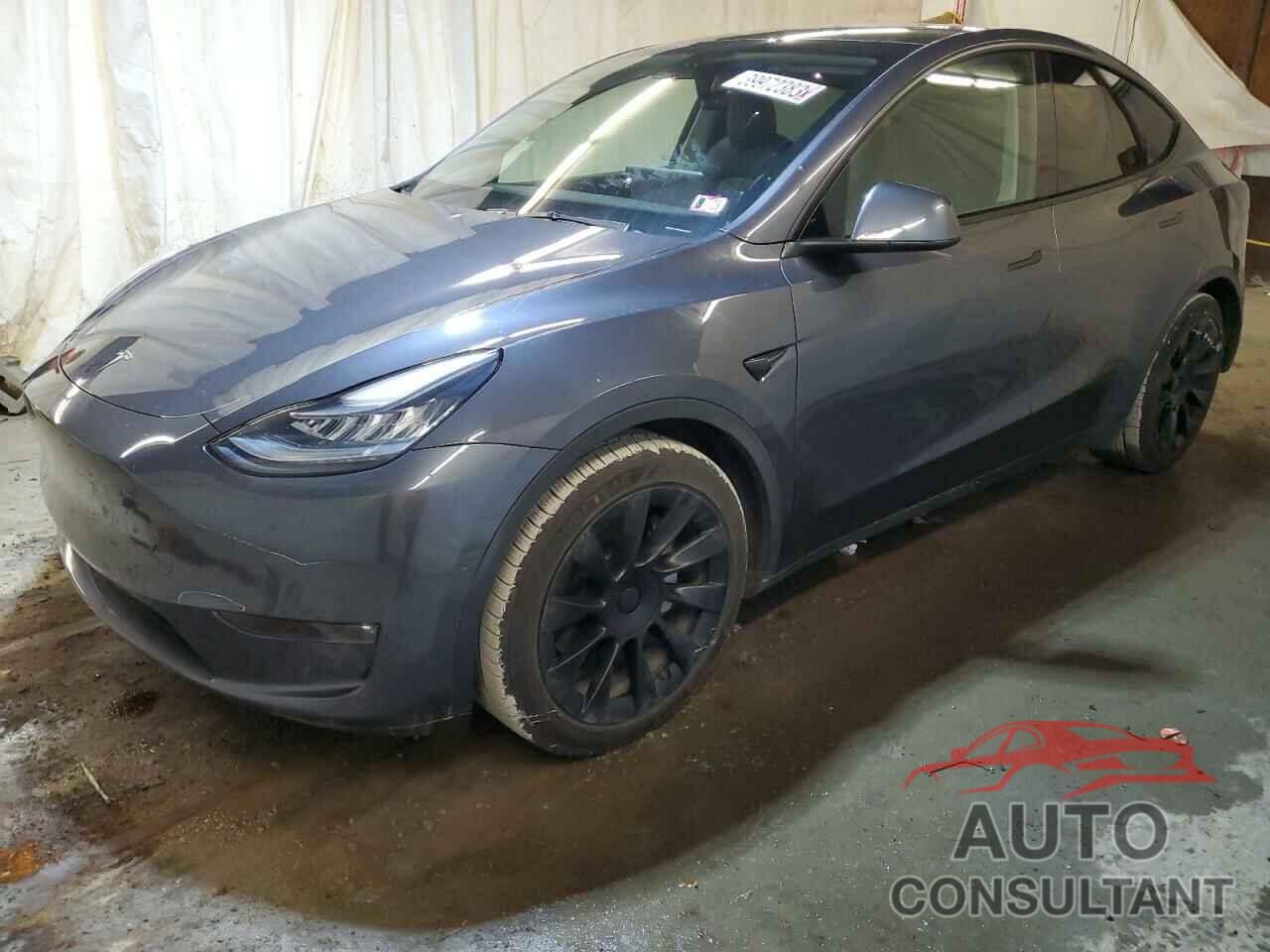 TESLA MODEL Y 2021 - 5YJYGAEE8MF199475