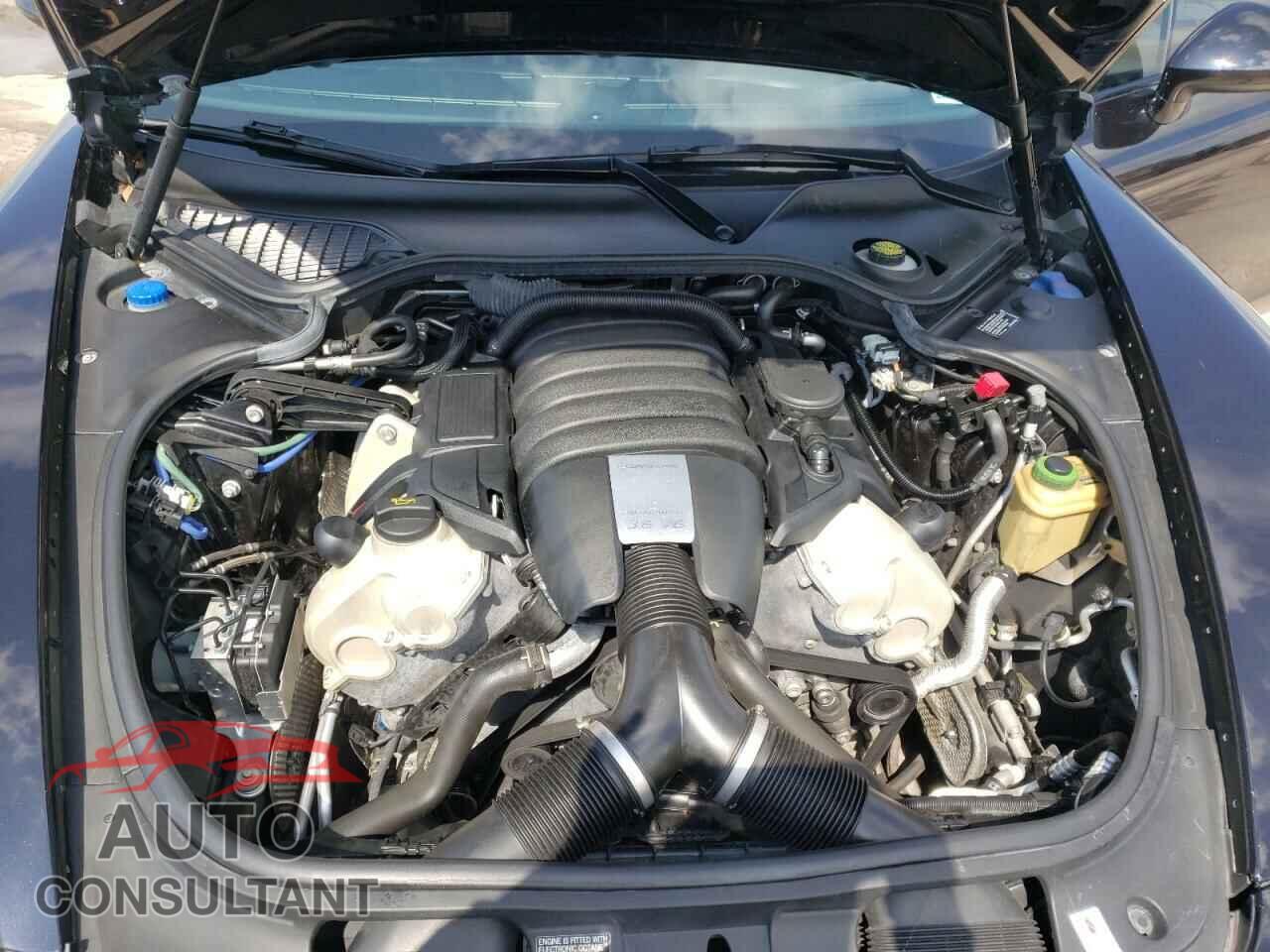 PORSCHE PANAMERA 2016 - WP0AA2A78GL007036