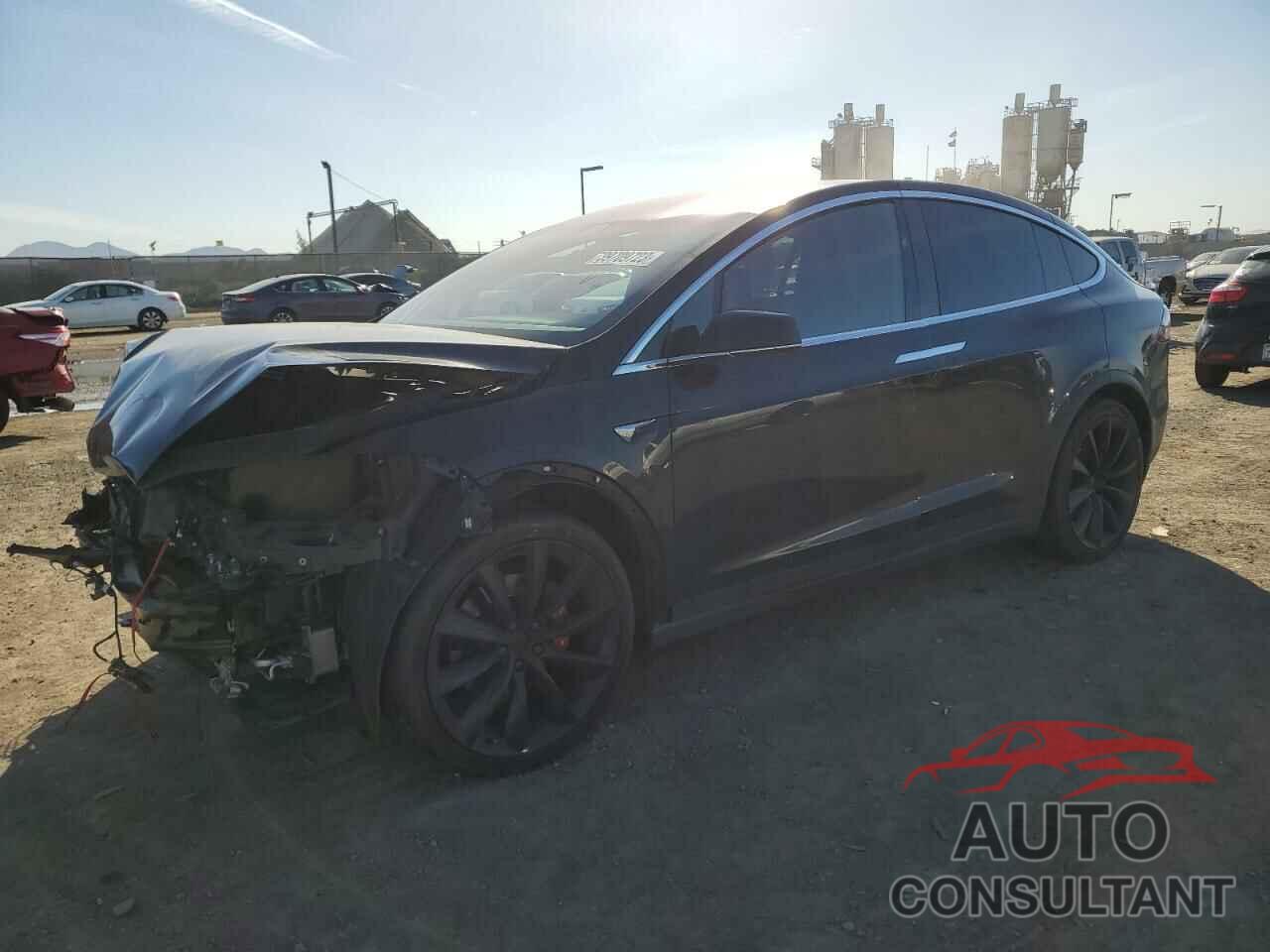 TESLA MODEL X 2020 - 5YJXCBE49LF241011