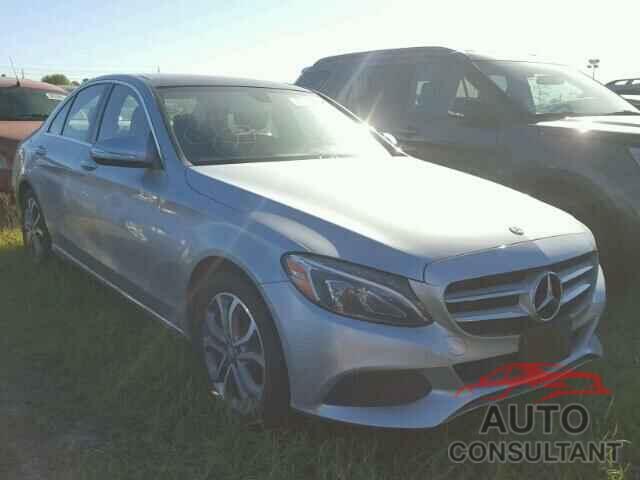 MERCEDES-BENZ C 300 2015 - 55SWF4JB7FU044005