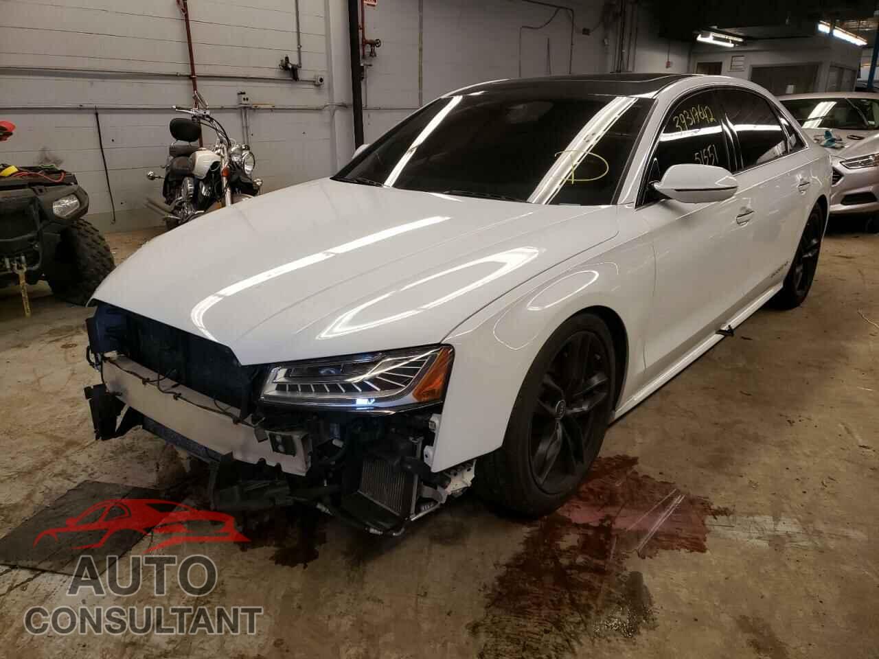 AUDI A8 2016 - WAU43AFDXGN010909