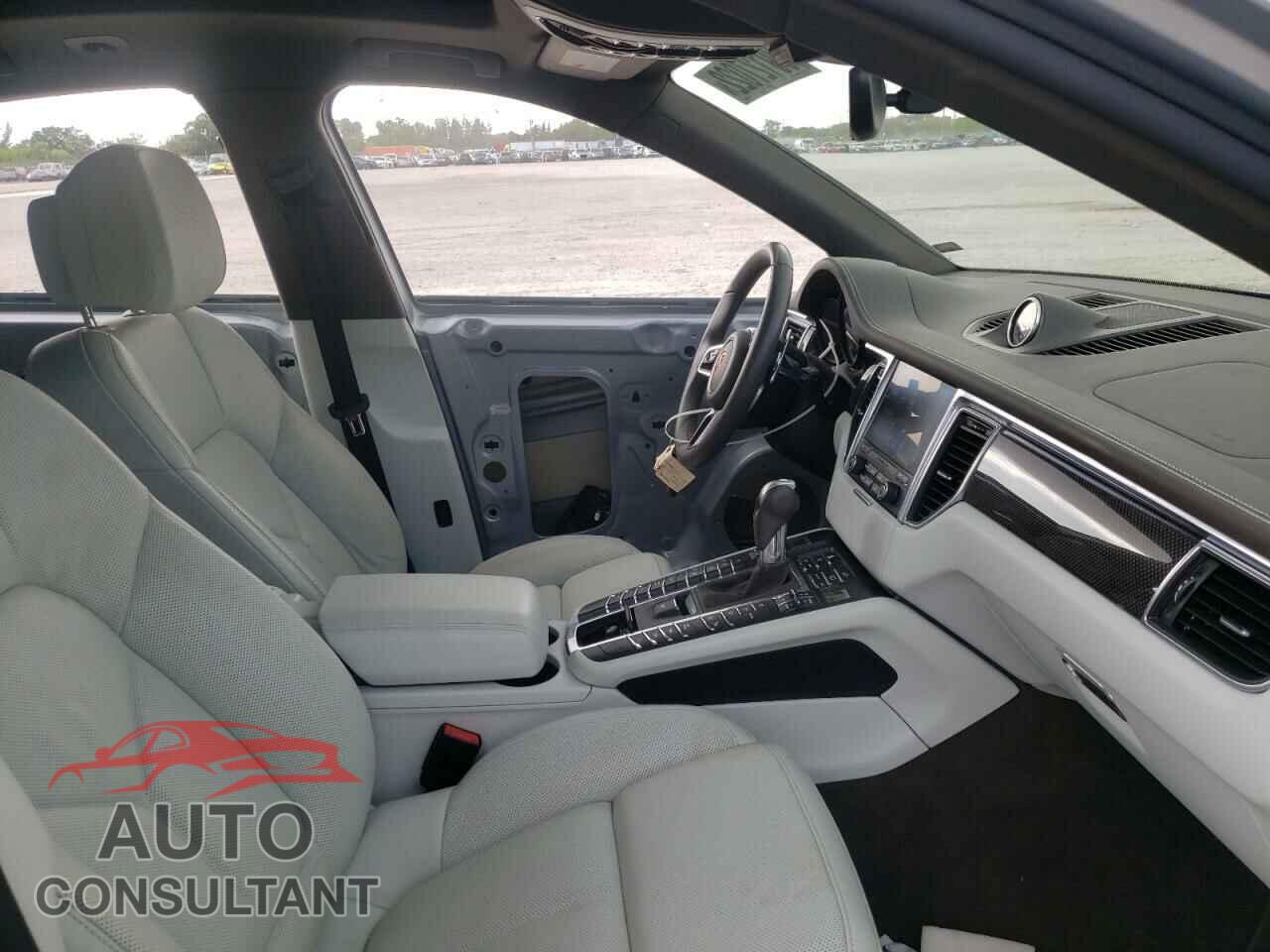 PORSCHE MACAN 2017 - WP1AG2A52HLB54806