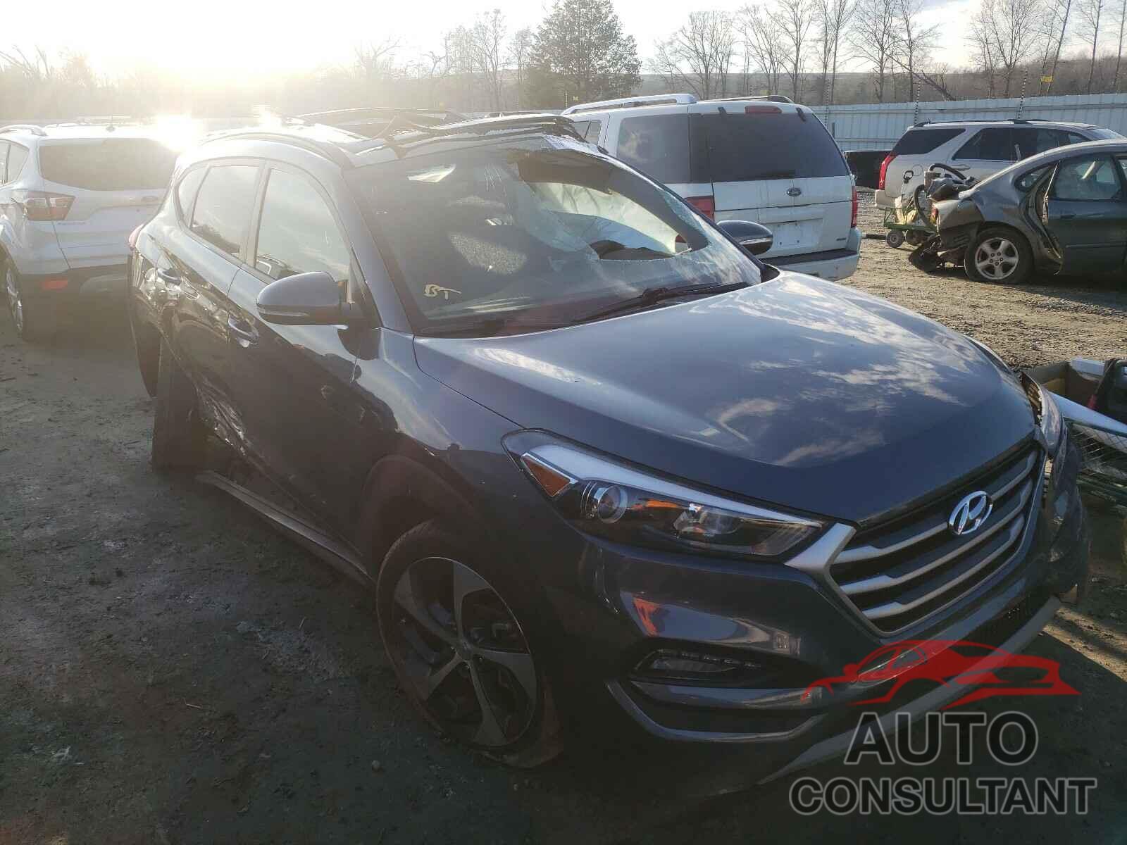 HYUNDAI TUCSON 2018 - KM8J33A2XJU633656