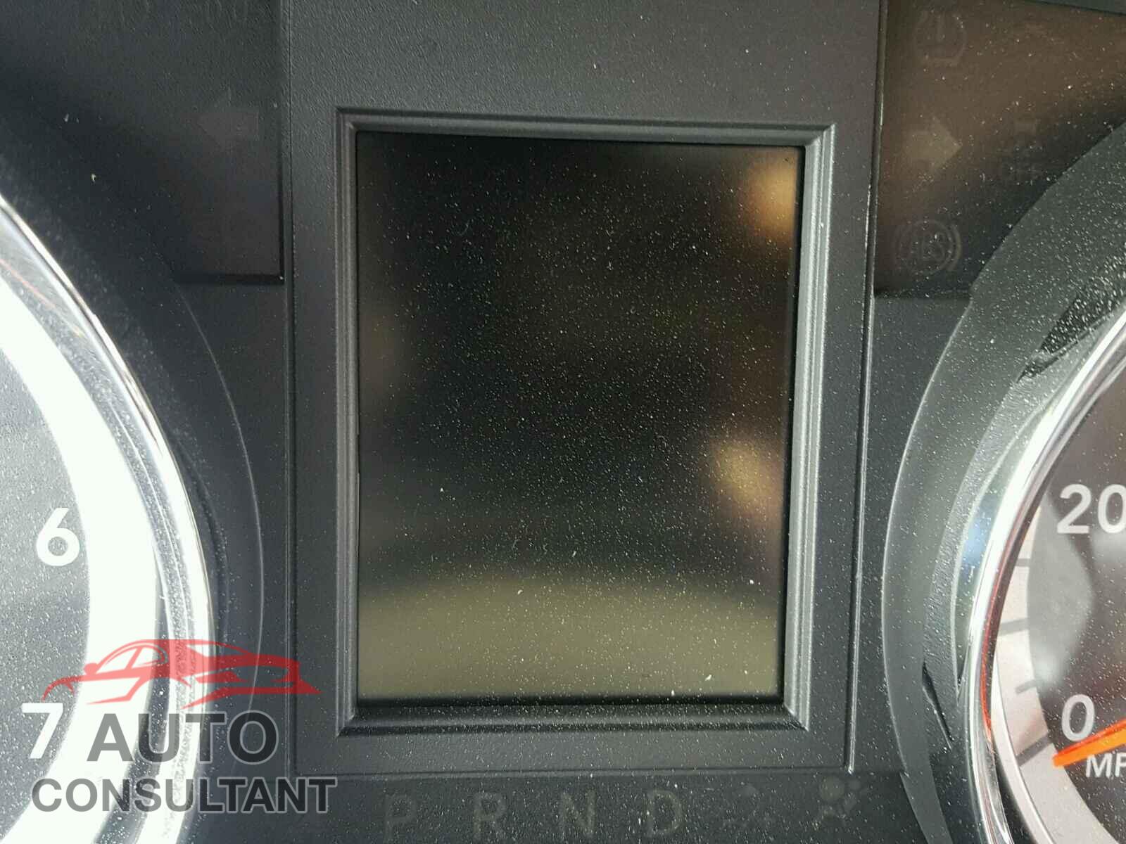 DODGE CARAVAN 2018 - 5FNRL6H96JB107576