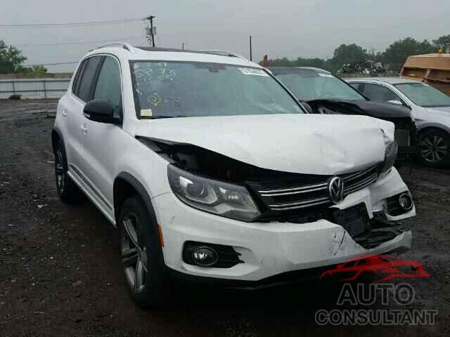 VOLKSWAGEN TIGUAN 2017 - WVGUV7AX2HK008460