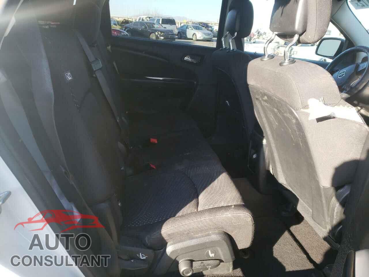 DODGE JOURNEY 2017 - 3C4PDCBG1HT537618