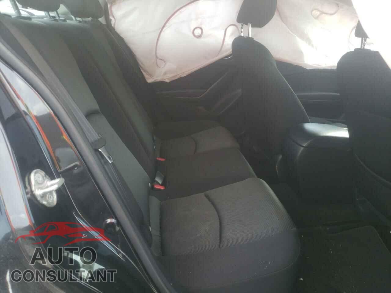 MAZDA 3 2017 - 3MZBN1U71HM104834