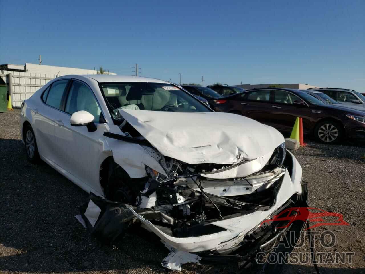 TOYOTA CAMRY 2022 - 4T1C31AK3NU578809