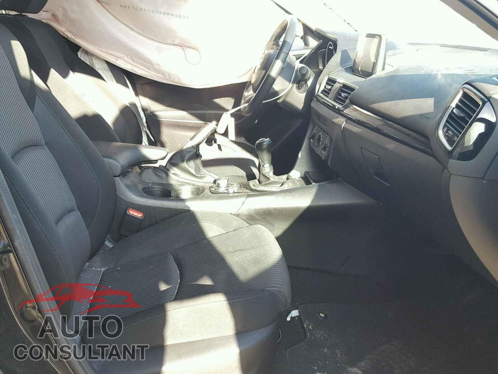 MAZDA 3 2015 - 3MZBM1V77FM181819