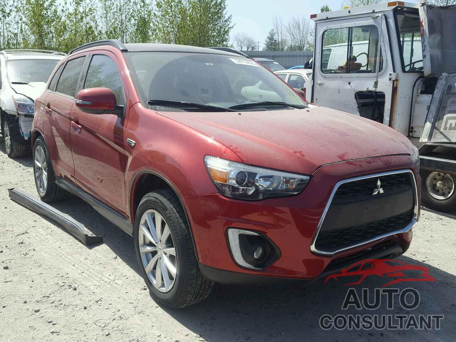 MITSUBISHI OUTLANDER 2015 - 4A4AR4AW7FE038320