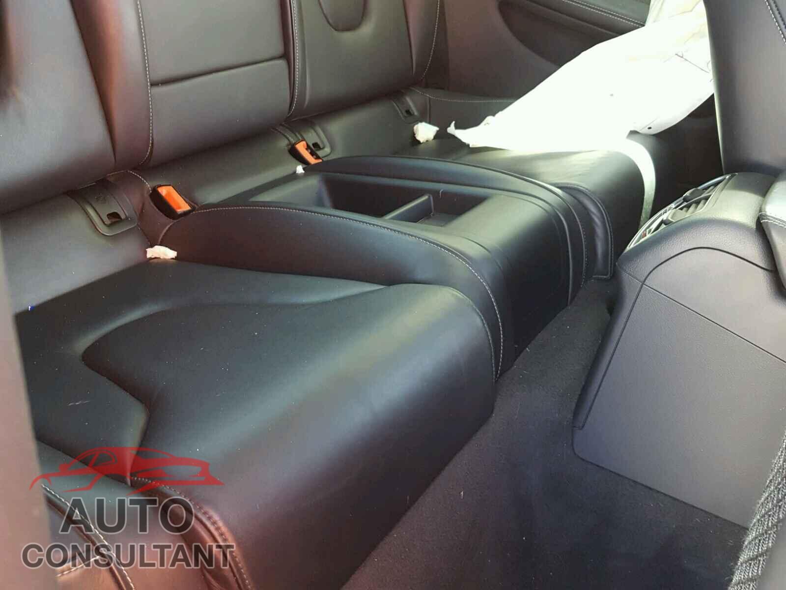 AUDI S5/RS5 2015 - WAUCGAFR7FA019066
