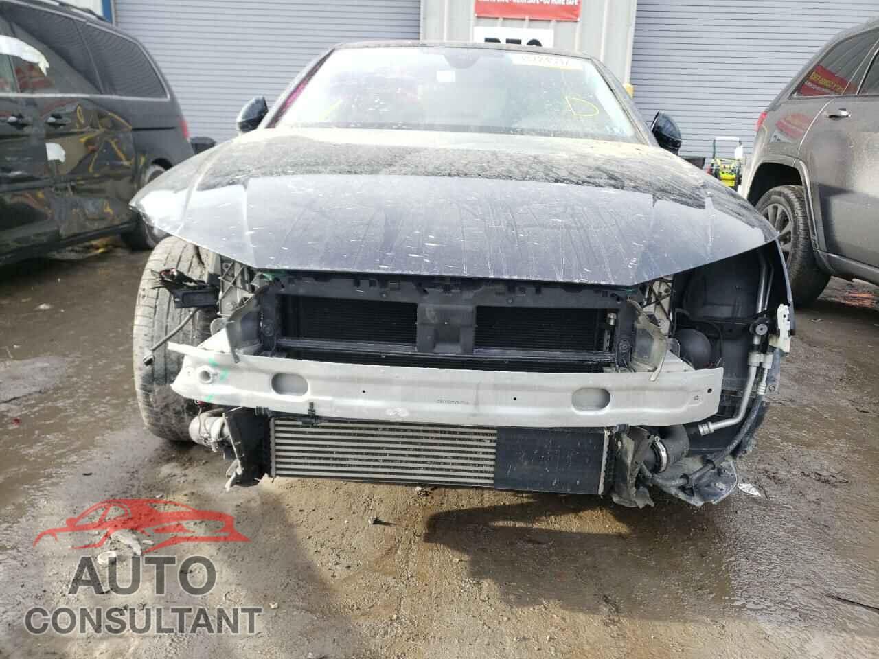 AUDI A4 2017 - WAUDNAF42HN057945