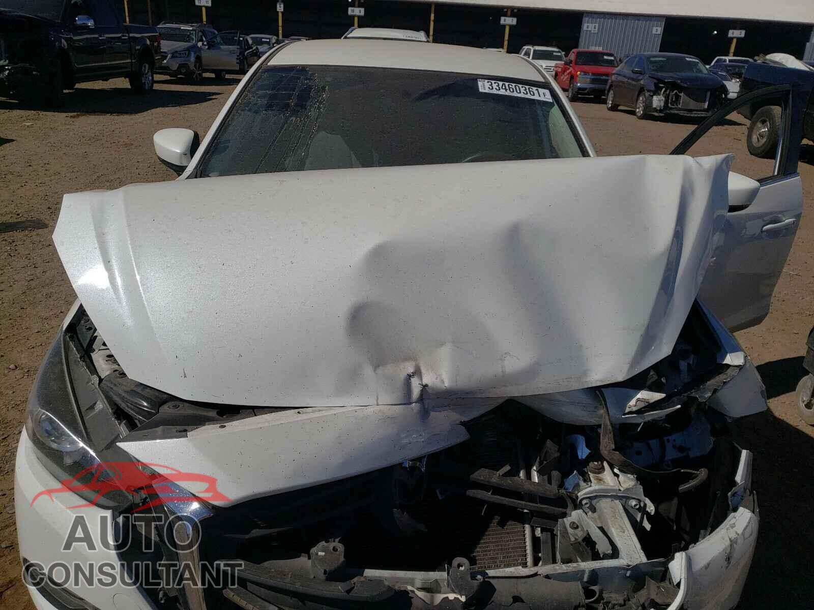 MAZDA 3 2017 - WDD1K6FB4JF049569