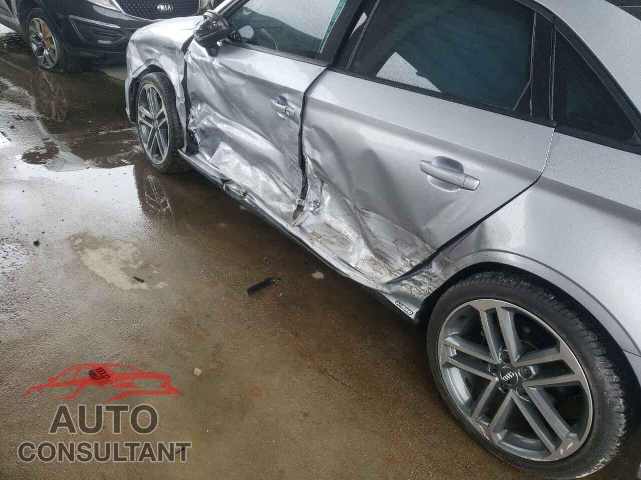 AUDI A3 2017 - WAUAUGFF6H1043354