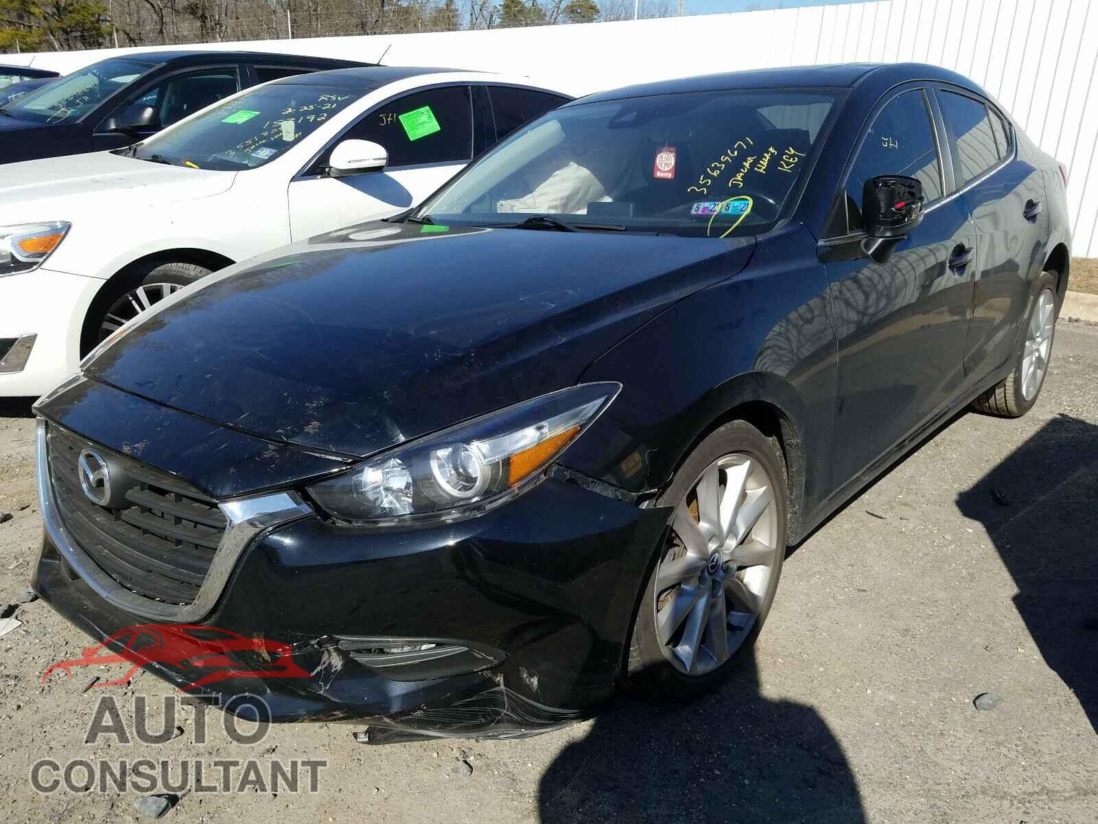 MAZDA 3 2017 - 3MZBN1V72HM102640