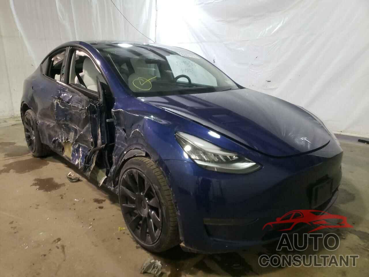 TESLA MODEL Y 2020 - 5YJYGDEF9LF039114