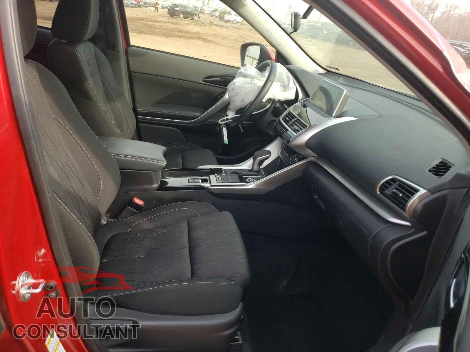 MITSUBISHI ECLIPSE 2018 - JA4AT5AA9JZ065341