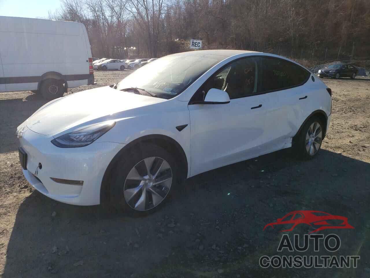 TESLA MODEL Y 2022 - 7SAYGDEE7NF433580