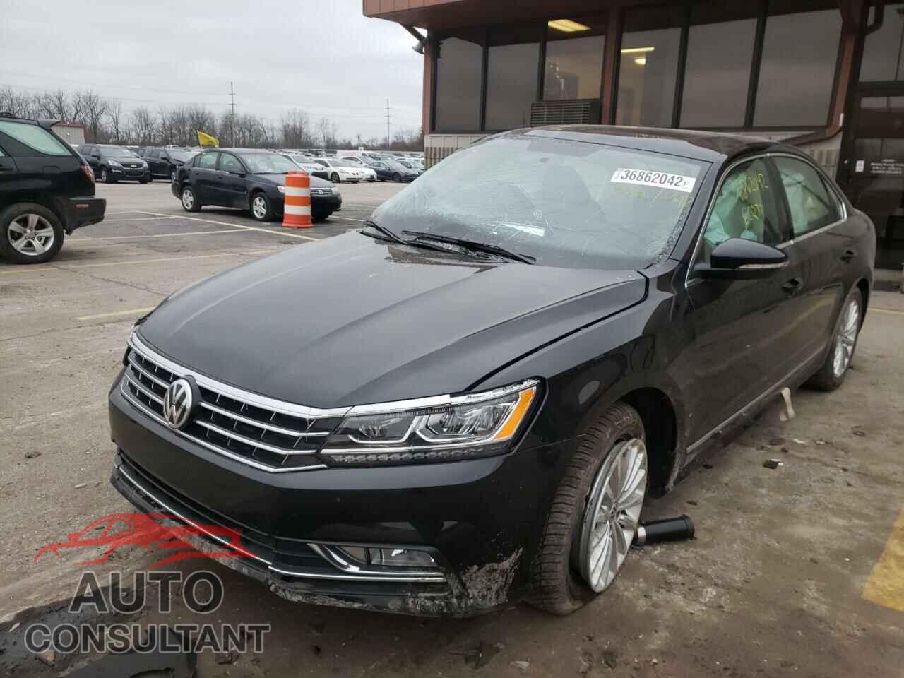 VOLKSWAGEN PASSAT 2017 - 1VWBT7A37HC007987