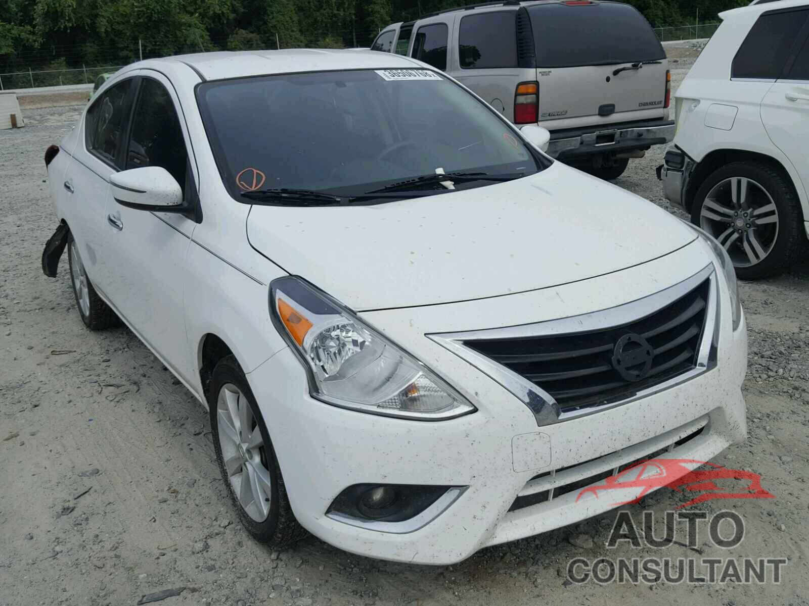 NISSAN VERSA 2015 - 3N1CN7AP2FL801370