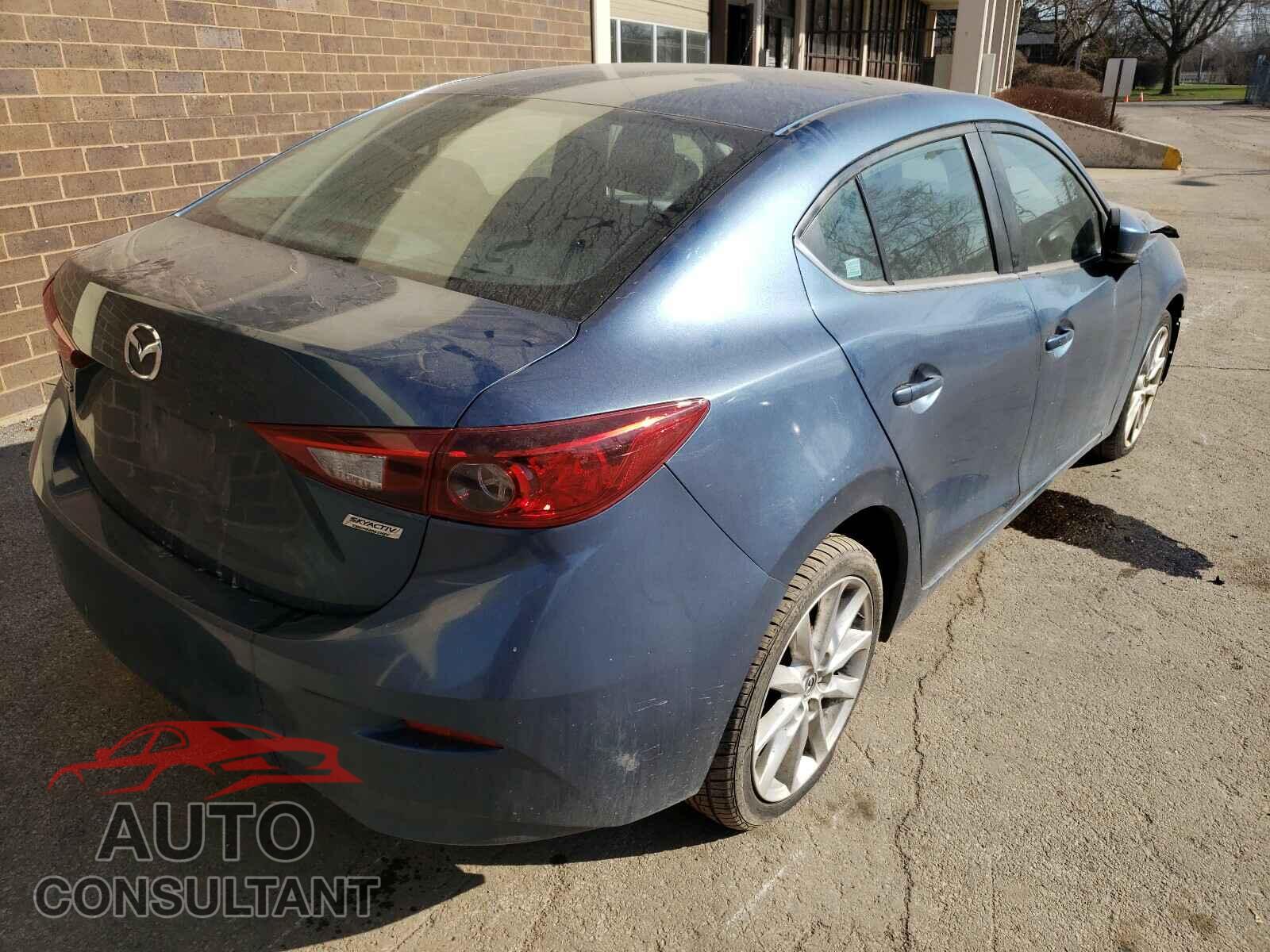 MAZDA 3 2017 - 3MZBN1V76HM110918