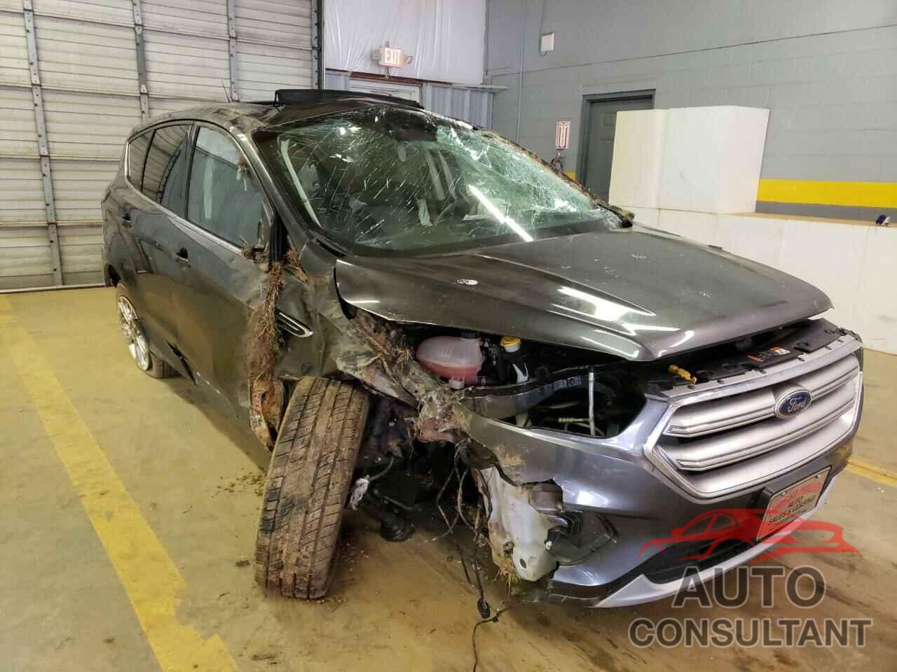 FORD ESCAPE 2017 - 1FMCU9G91HUC40863
