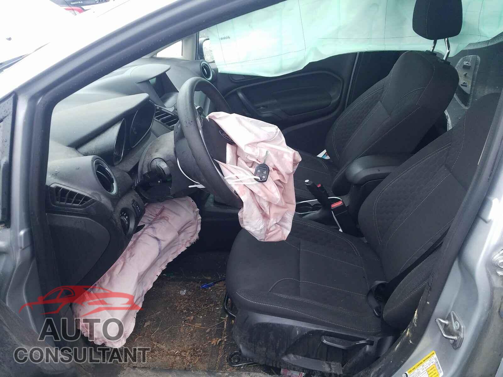 FORD FIESTA 2019 - 3FADP4EJ7KM154605