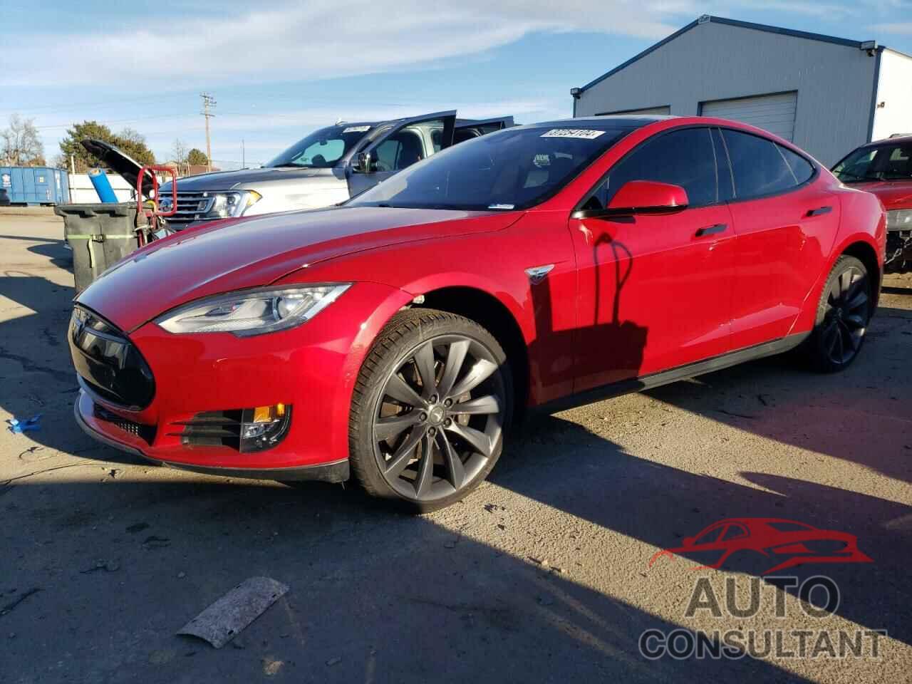 TESLA MODEL S 2015 - 5YJSA1E27FF109541