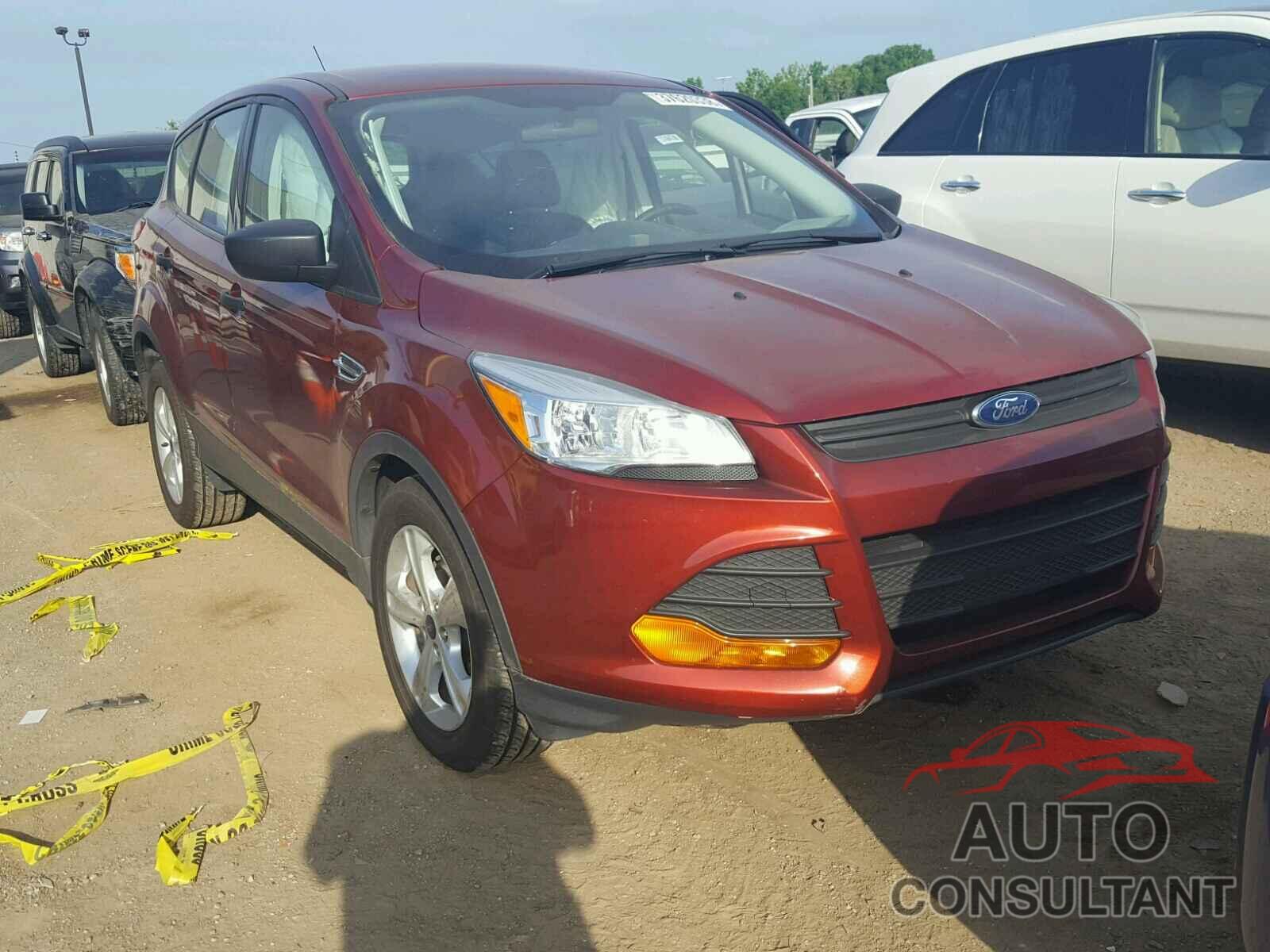 FORD ESCAPE 2015 - 1FMCU0F74FUB91361