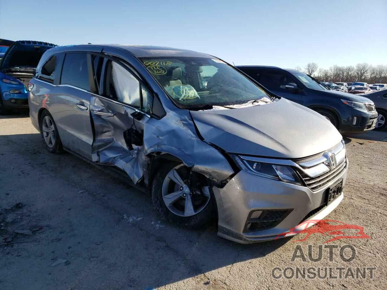 HONDA ODYSSEY 2018 - 5FNRL6H74JB007118