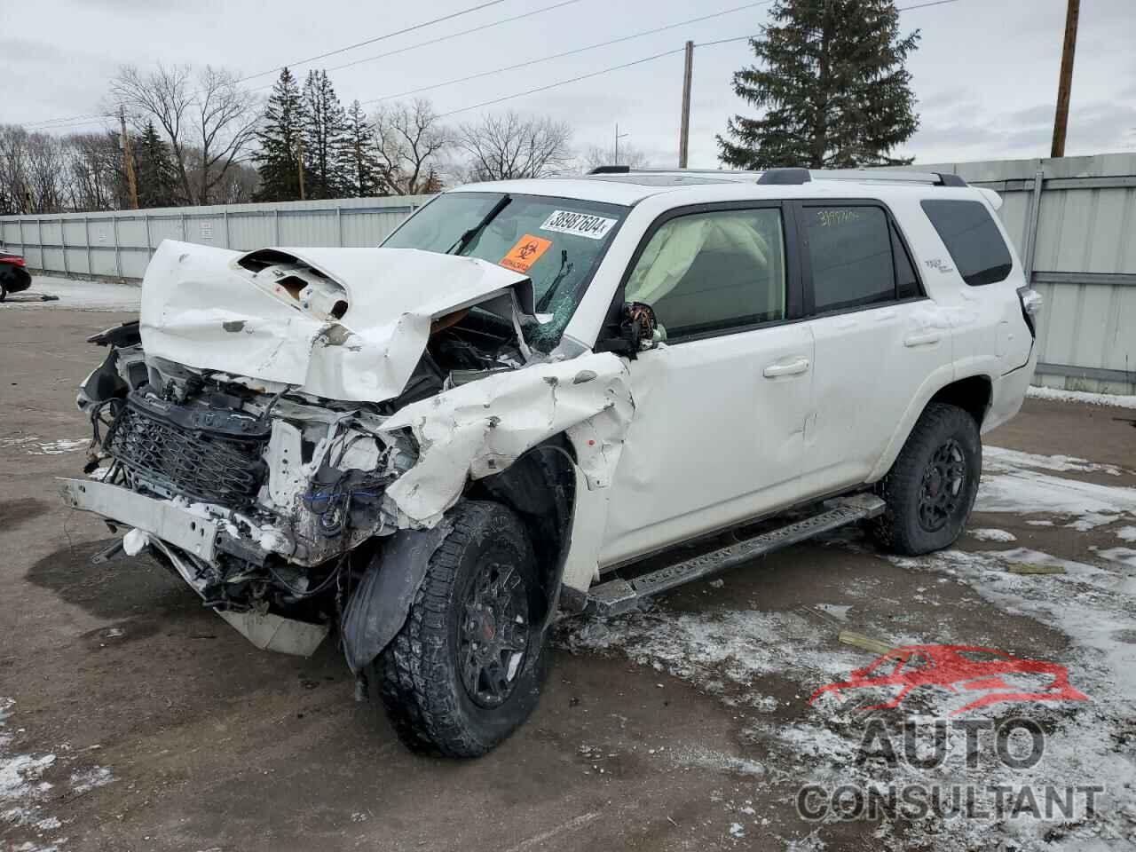 TOYOTA 4RUNNER 2018 - JTEBU5JR7J5498267