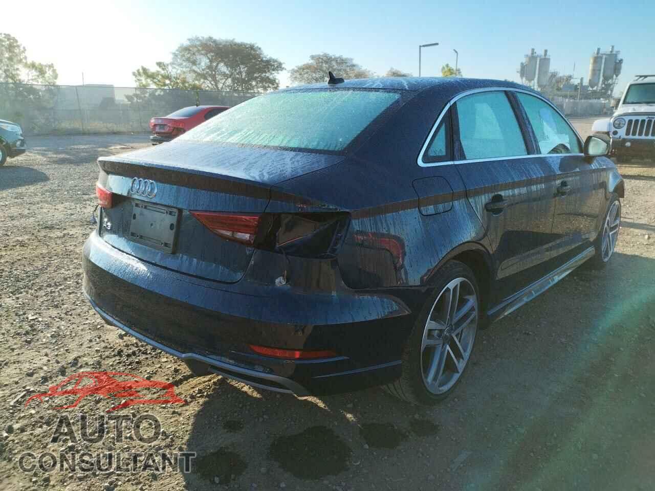 AUDI A3 2019 - WAUGUGFF8K1020773