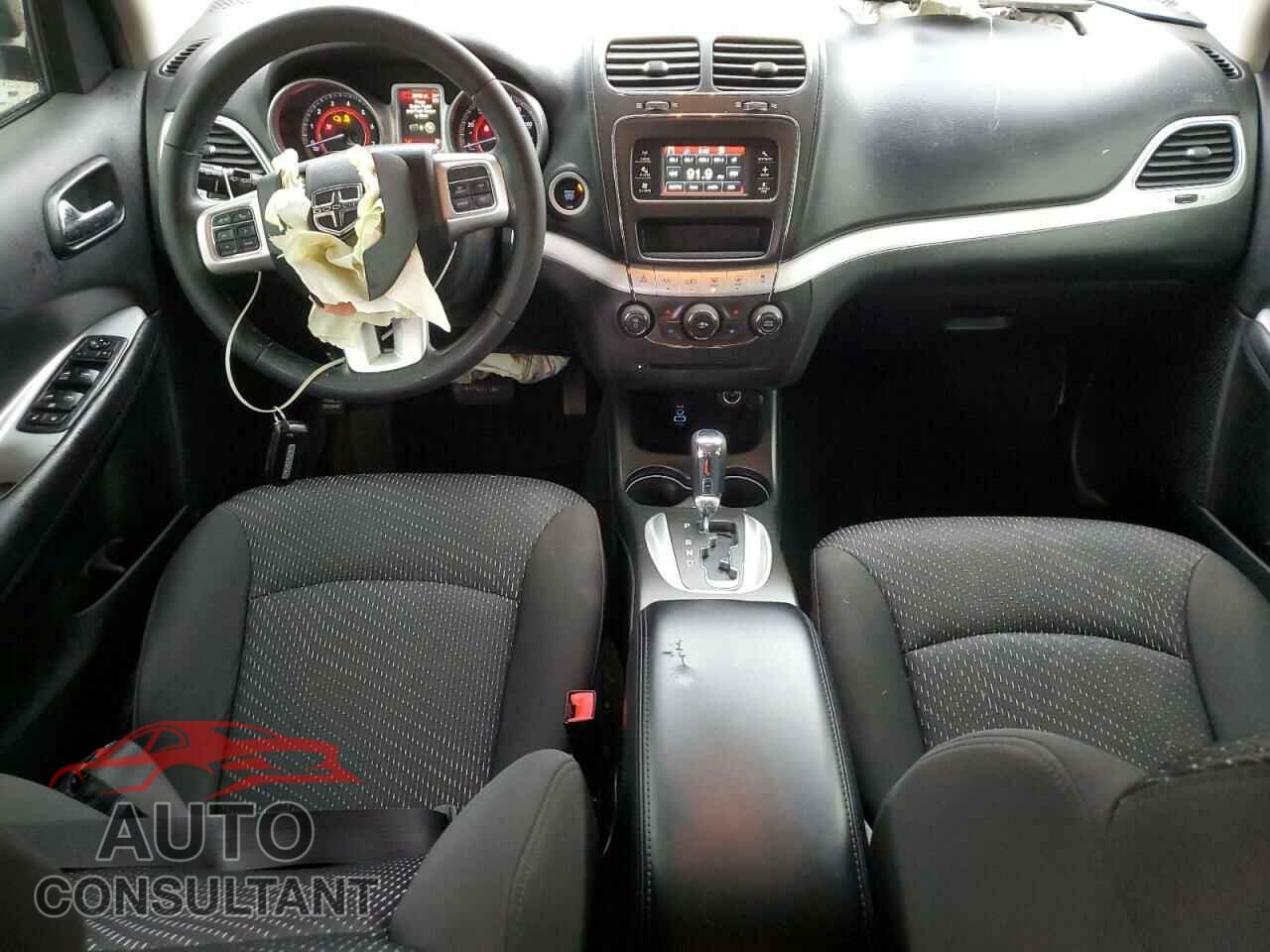 DODGE JOURNEY 2017 - 3C4PDCAB7HT683625