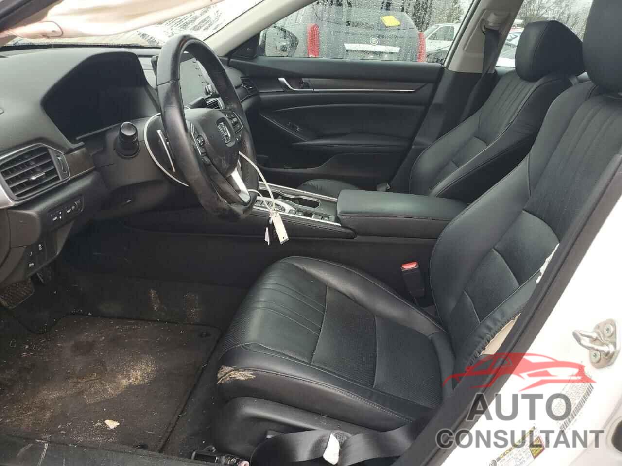 HONDA ACCORD 2018 - 1HGCV3F99JA005488