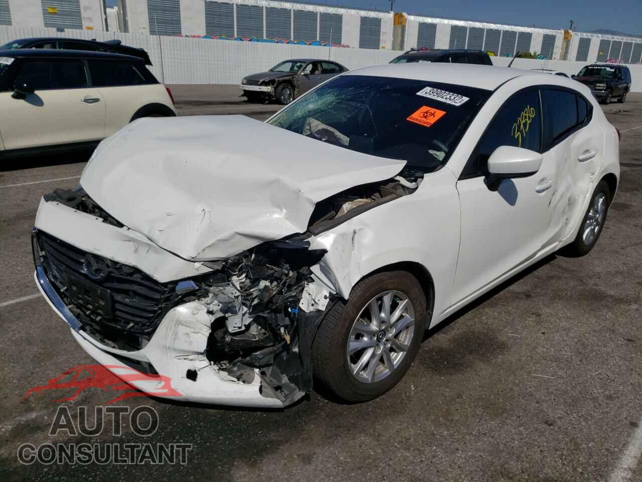 MAZDA 3 2017 - 3MZBN1K76HM158178
