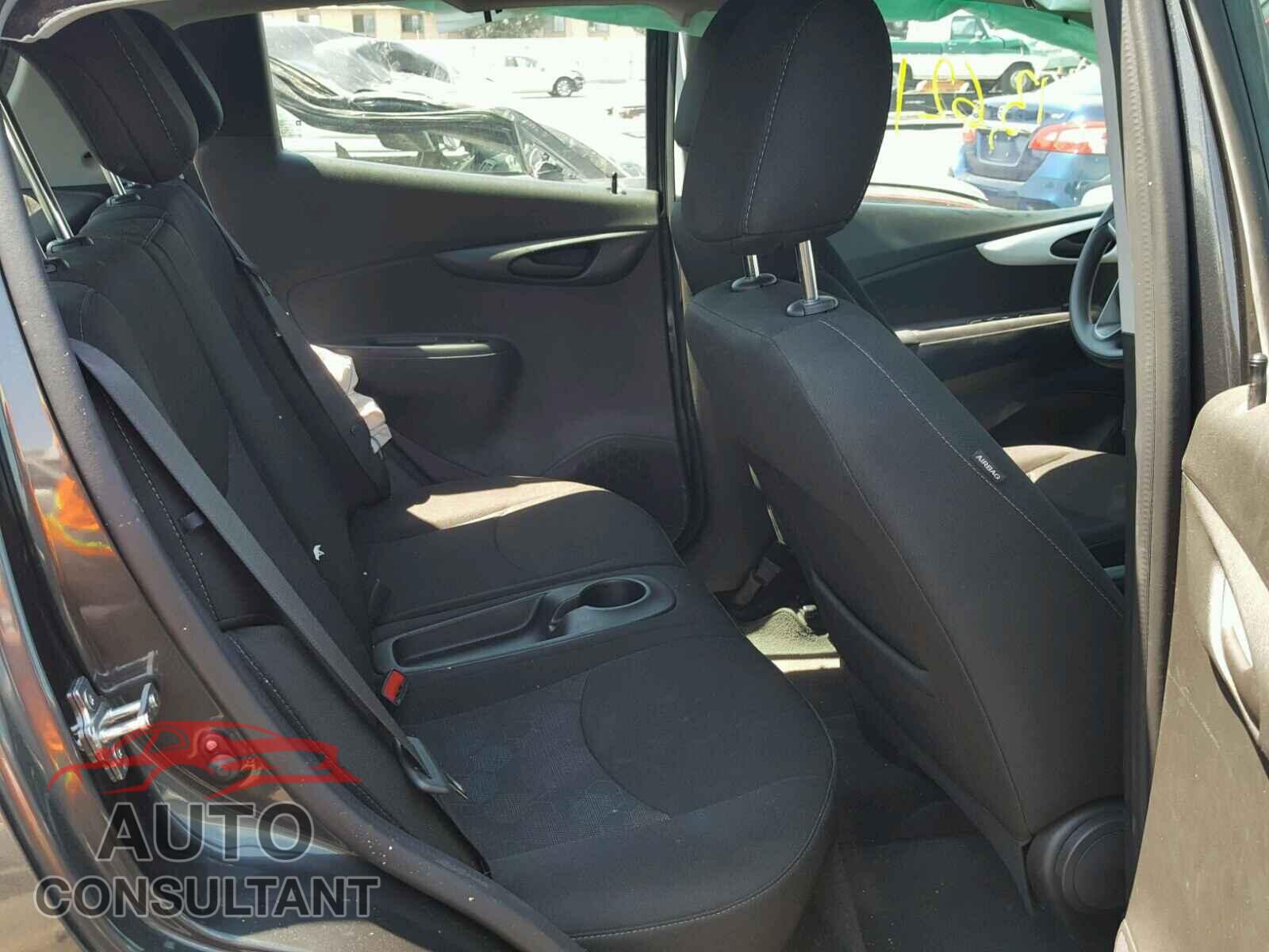 CHEVROLET SPARK 2017 - KL8CD6SA3HC826631
