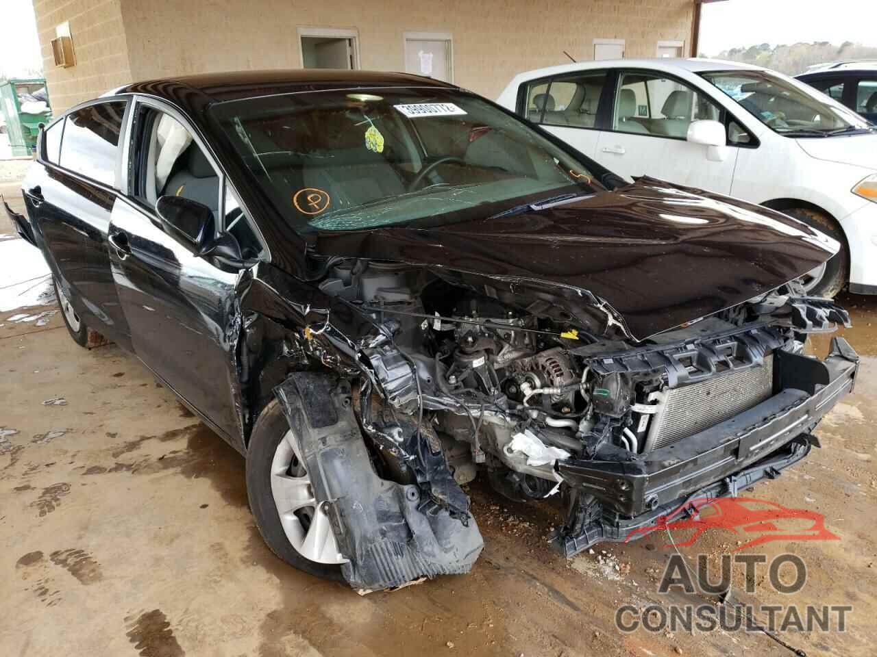 KIA FORTE 2018 - 3KPFK4A70JE204135